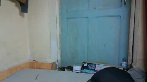 nilah online show from April 3, 2026, 6:39 pm