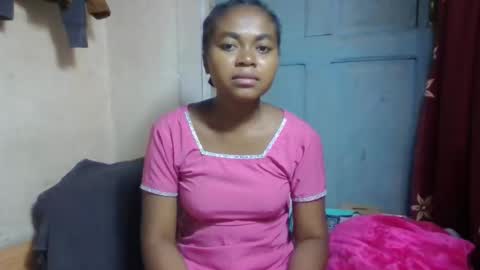 nilah online show from April 21, 2026, 5:39 pm