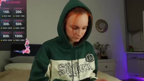 Nillie online show from March 12, 2025, 9:35 pm