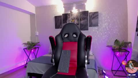 Nils online show from October 14, 2025, 4:02 am