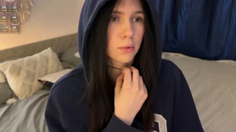 Snapshot of nimfaheart chatting on February 4, 2025, 7:22 pm Jennet online show from February 4, 2025, 7:22 pm