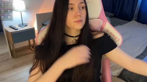 Snapshot of nimfaheart chatting on February 15, 2025, 10:55 am Jennet online show from February 15, 2025, 10:55 am