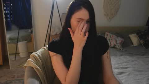 Snapshot of nimfaheart chatting on November 21, 2025, 5:22 pm Jennet online show from November 21, 2025, 5:22 pm