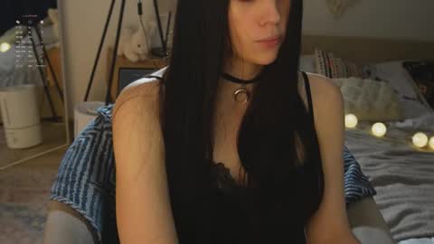 Snapshot of nimfaheart chatting on December 13, 2025, 7:53 pm Jennet online show from December 13, 2025, 7:53 pm