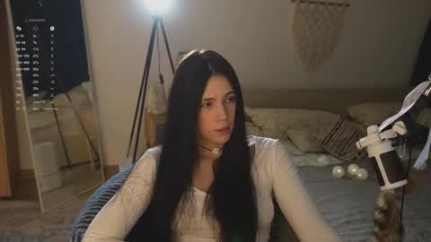 Snapshot of nimfaheart chatting on February 19, 2026, 5:20 pm Jennet online show from February 19, 2026, 5:20 pm