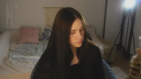 Jennet online show from April 30, 2026, 8:57 pm