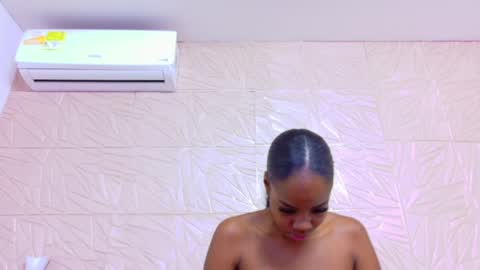 Snapshot of nina_bae_ chatting on April 19, 2026, 1:32 pm nina_bae_ online show from April 19, 2026, 1:32 pm