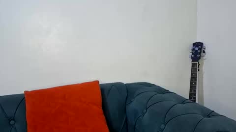 nina_bambi online show from March 15, 2026, 3:01 am