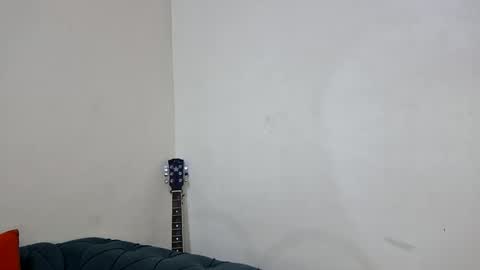 nina_bambi online show from March 29, 2026, 2:22 am