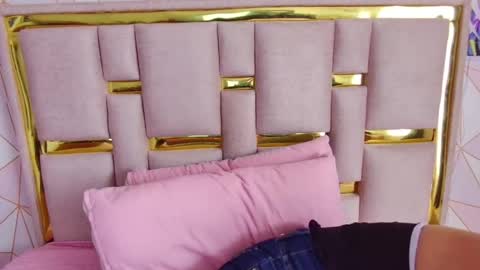 Nina Carther online show from April 6, 2026, 4:41 pm