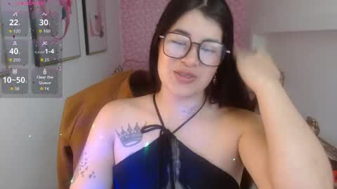 Nina online show from April 25, 2026, 1:41 pm