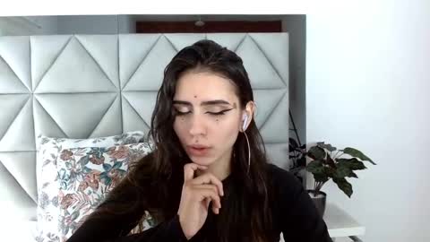  Nina  online show from December 10, 2024, 8:16 pm