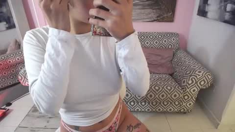 Nina online show from September 12, 2025, 12:16 pm