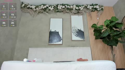 NINA online show from December 14, 2024, 3:15 pm