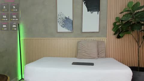 NINA online show from January 28, 2025, 12:00 pm