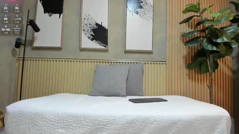 NINA online show from September 25, 2025, 12:09 pm