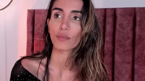 Snapshot of ninacavallli chatting on March 10, 2025, 8:45 pm Nina online show from March 10, 2025, 8:45 pm