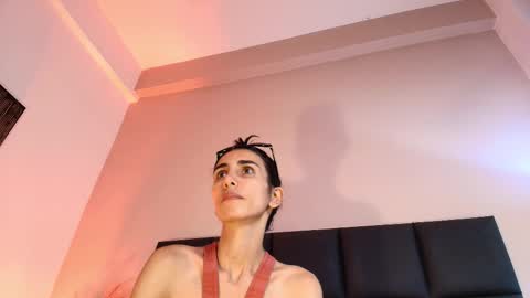 Snapshot of ninacavallli chatting on September 15, 2025, 6:30 pm Nina online show from September 15, 2025, 6:30 pm