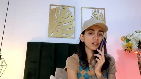 Snapshot of ninacavallli chatting on September 28, 2025, 2:22 pm Nina online show from September 28, 2025, 2:22 pm