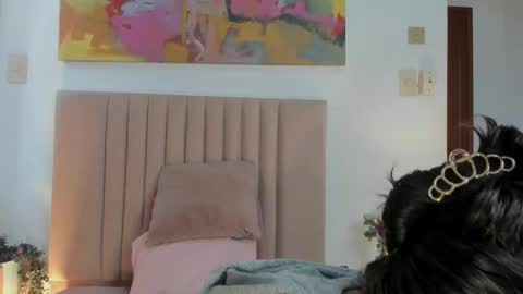 Snapshot of ninacavallli chatting on October 7, 2025, 11:51 am Nina online show from October 7, 2025, 11:51 am