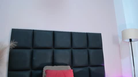 Snapshot of ninacavallli chatting on October 31, 2025, 6:20 pm Nina online show from October 31, 2025, 6:20 pm