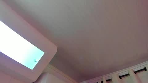 Nina  online show from April 21, 2026, 2:37 am