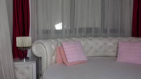 NinaCrystal online show from February 26, 2025, 6:15 am