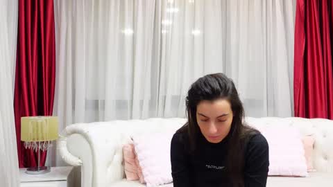 NinaCrystal online show from February 28, 2025, 6:10 am