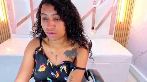 Nina  online show from November 15, 2025, 8:16 pm