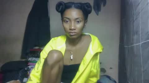 ninaeaa online show from March 16, 2026, 3:34 am