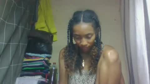 ninaeaa online show from April 19, 2026, 6:10 pm