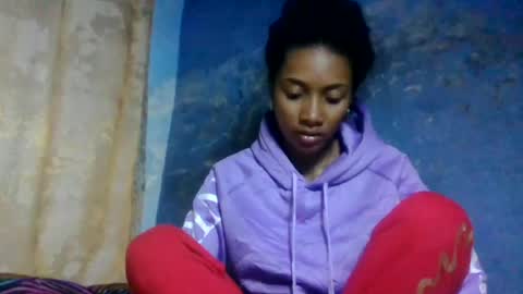 ninaeaa online show from July 6, 2026, 4:53 am