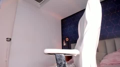 Alisson online show from January 21, 2025, 11:34 pm