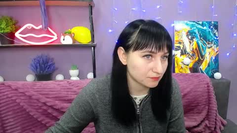 ninaflawlees online show from January 30, 2025, 7:04 pm