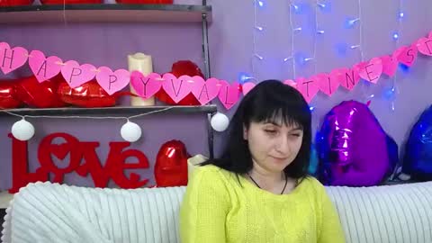 ninaflawlees online show from February 8, 2025, 2:36 am