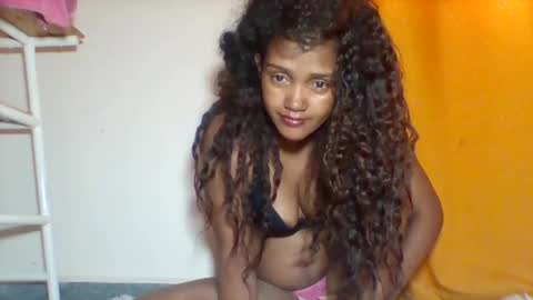 ninah_rise online show from October 31, 2025, 4:02 am