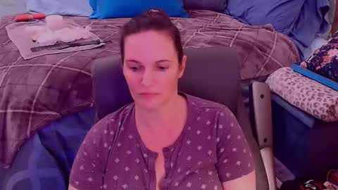 Nina Jaymes online show from December 20, 2025, 2:18 am