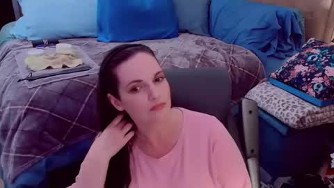 Nina Jaymes online show from April 9, 2026, 11:37 am