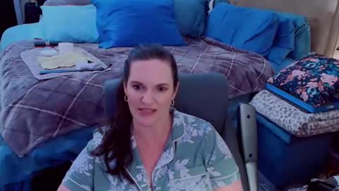 Nina Jaymes online show from June 3, 2026, 9:09 pm