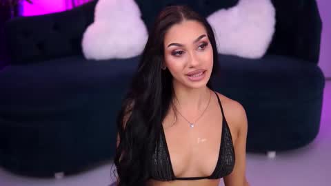 Ninna online show from October 8, 2025, 7:00 pm