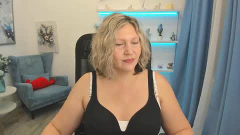 ninastarle online show from June 6, 2026, 5:12 am