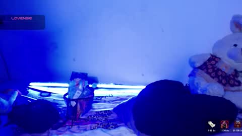 ninatinydoll1 online show from March 26, 2026, 11:16 am