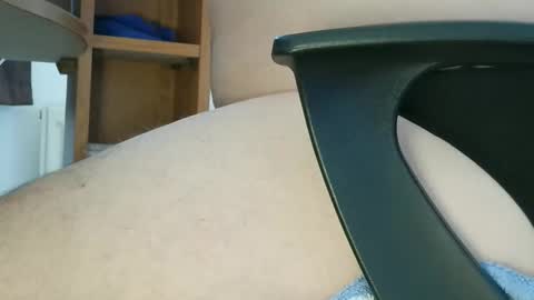 nineinchhard online show from April 24, 2026, 10:18 am