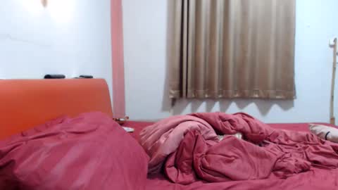 Snapshot of ninewladyboy chatting on May 18, 2026, 6:47 pm ninew online show from May 18, 2026, 6:47 pm