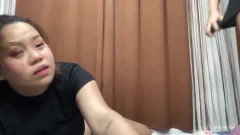 nini_luvskorn online show from April 1, 2026, 1:41 pm