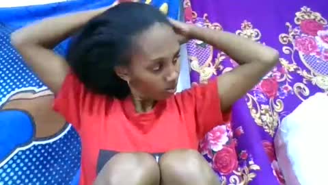 Snapshot of ninie246746 chatting on June 15, 2026, 6:15 am ninie246746 online show from June 15, 2026, 6:15 am