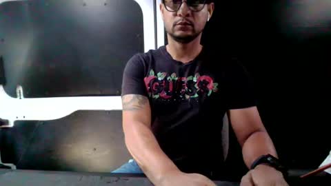 nininhaass online show from July 13, 2026, 12:08 pm
