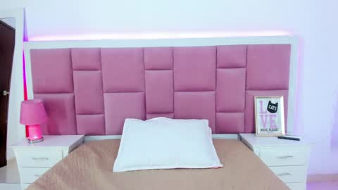 Ninna  online show from January 23, 2025, 6:24 pm