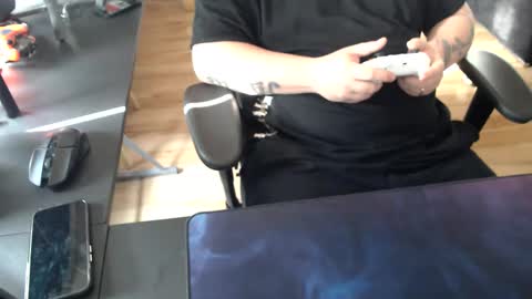 ninocut6 online show from March 9, 2026, 9:02 am