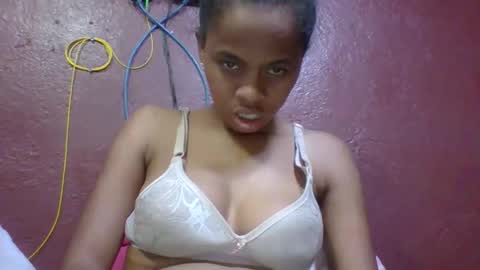 nirinahfy online show from October 12, 2025, 6:18 pm